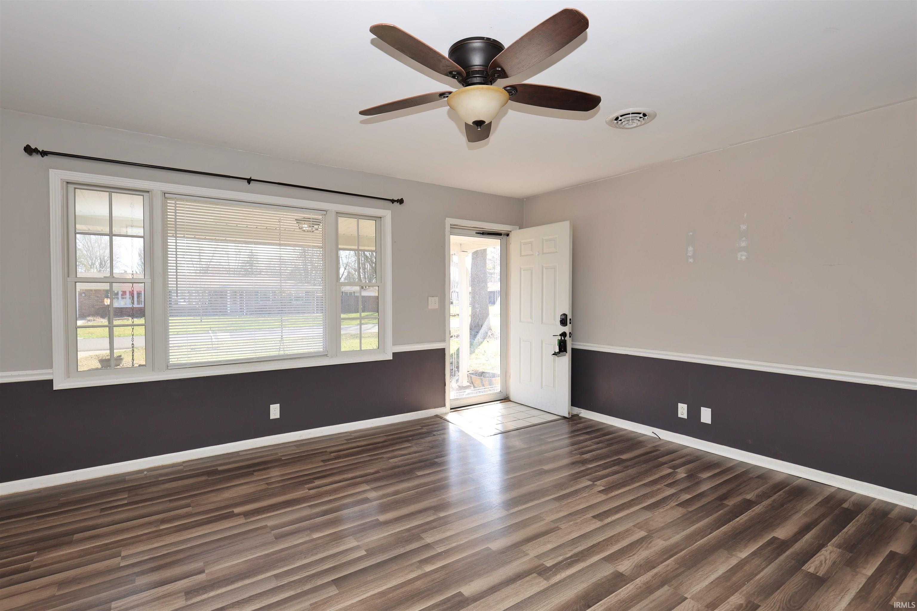 509 Nancy Drive Sweetser, IN 46987 - Photo 2 of 11