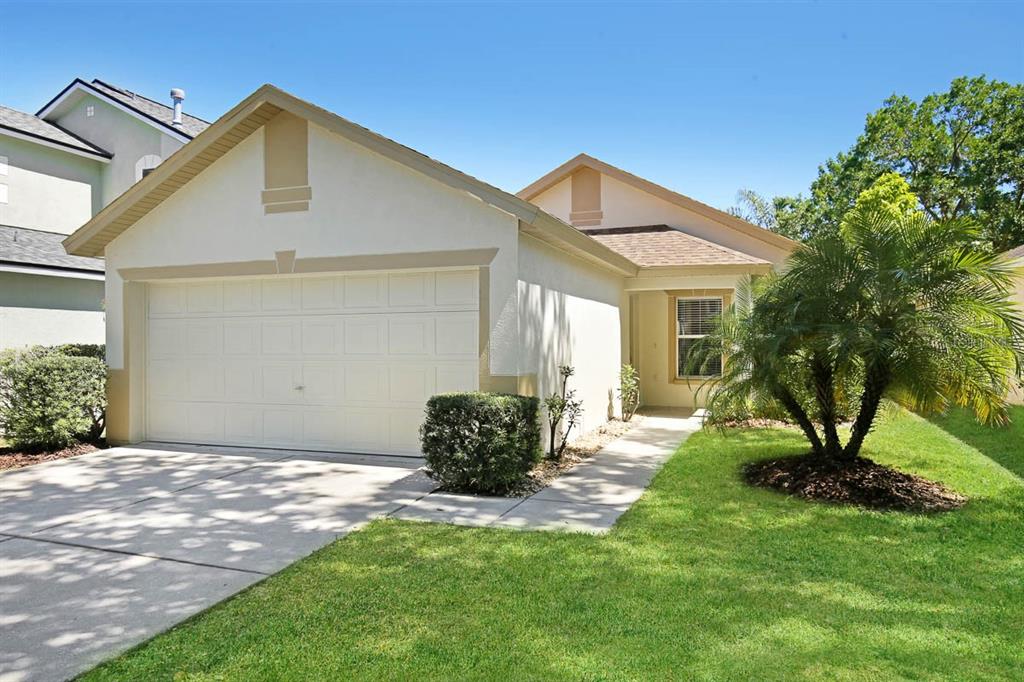 5726 Tanagerlake Road Lithia, FL 33547 - Photo 25 of 33 Gallery Image 25