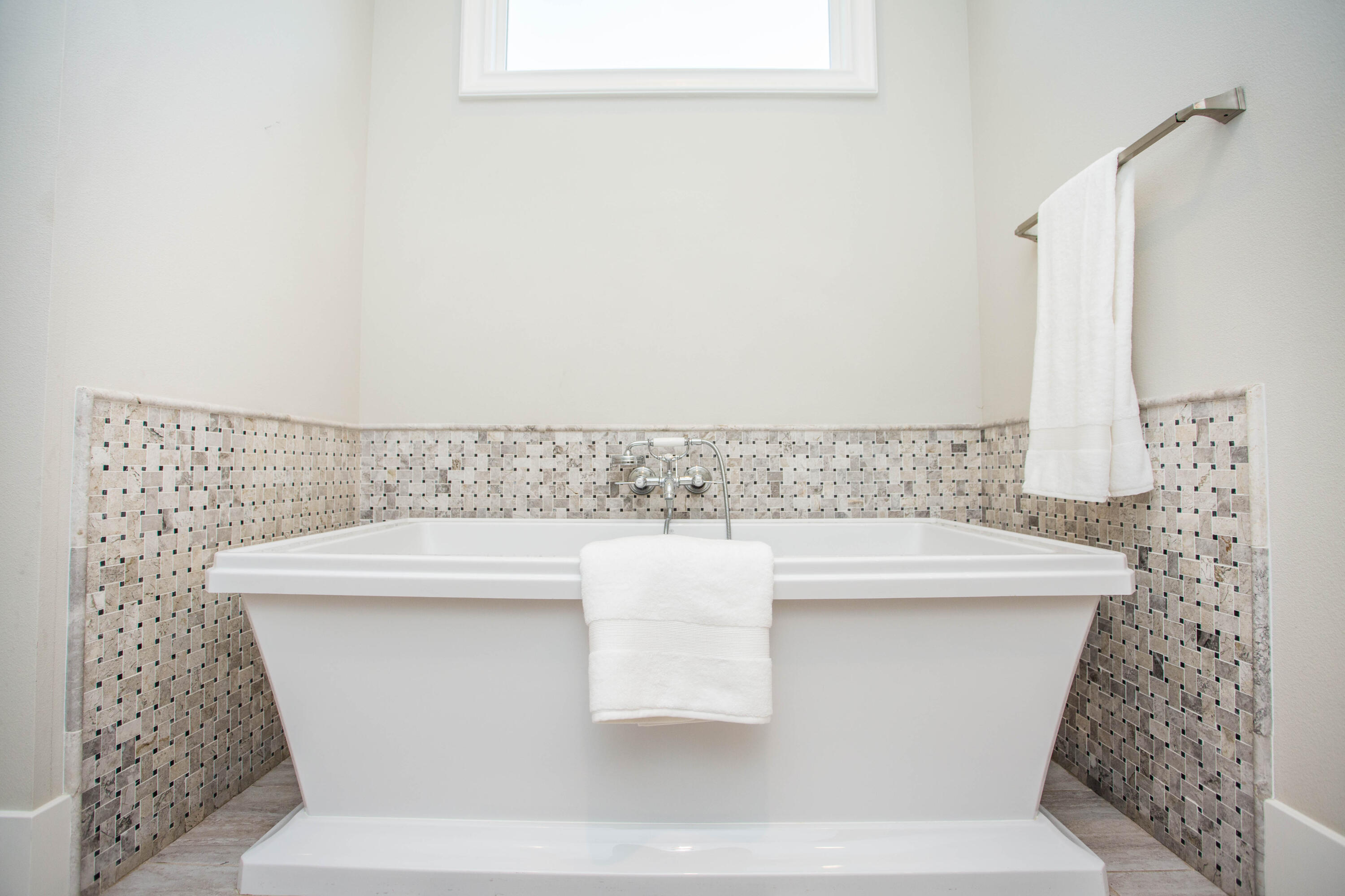 4807 116th Street Lubbock, TX 79424 - Photo 27 of 51 a bathroom with a sink and mirror