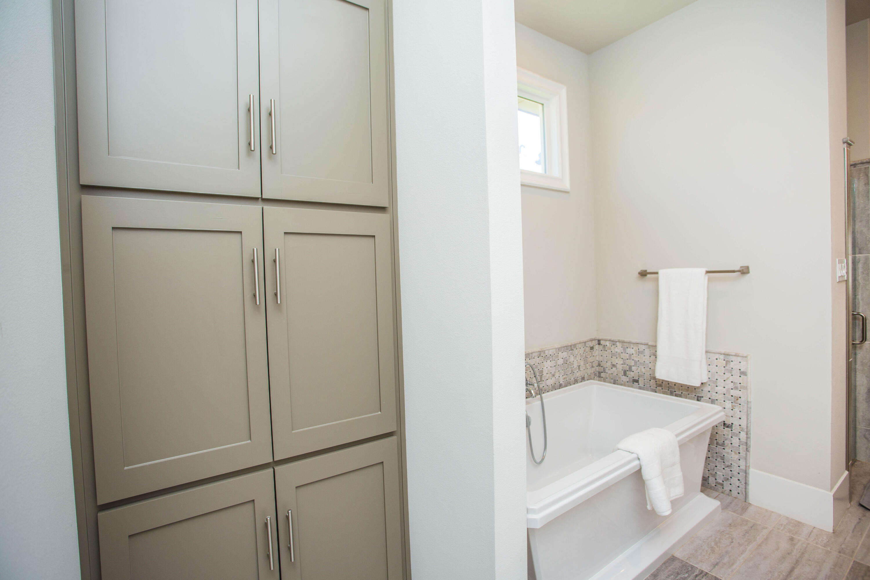 4807 116th Street Lubbock, TX 79424 - Photo 28 of 51 a bathroom with a tub and sink