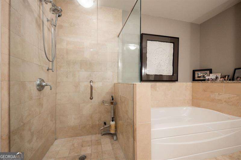 2795 Peachtree Road, Unit 1909 Atlanta, GA 30305 - Photo 11 of 63