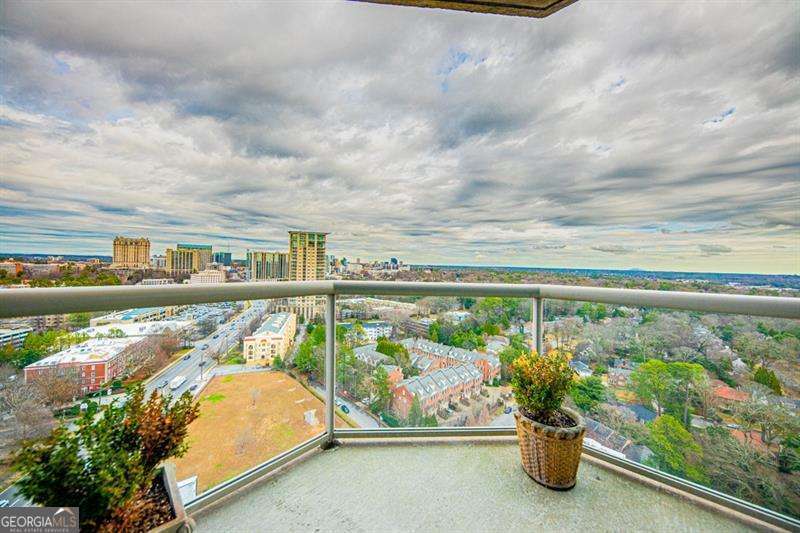 2795 Peachtree Road, Unit 1909 Atlanta, GA 30305 - Photo 39 of 63