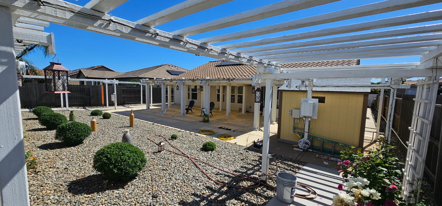 9290 Brock Court Live Oak, CA 95953 - Photo 26 of 29 a view of a house with backyard and sitting area