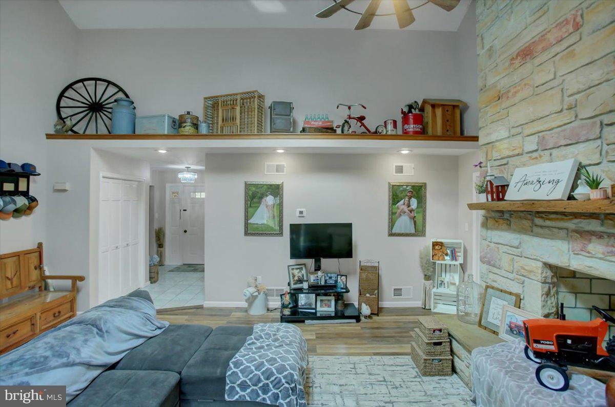 15600 Mountain Green Road Spring Run, PA 17262 - Photo 12 of 62