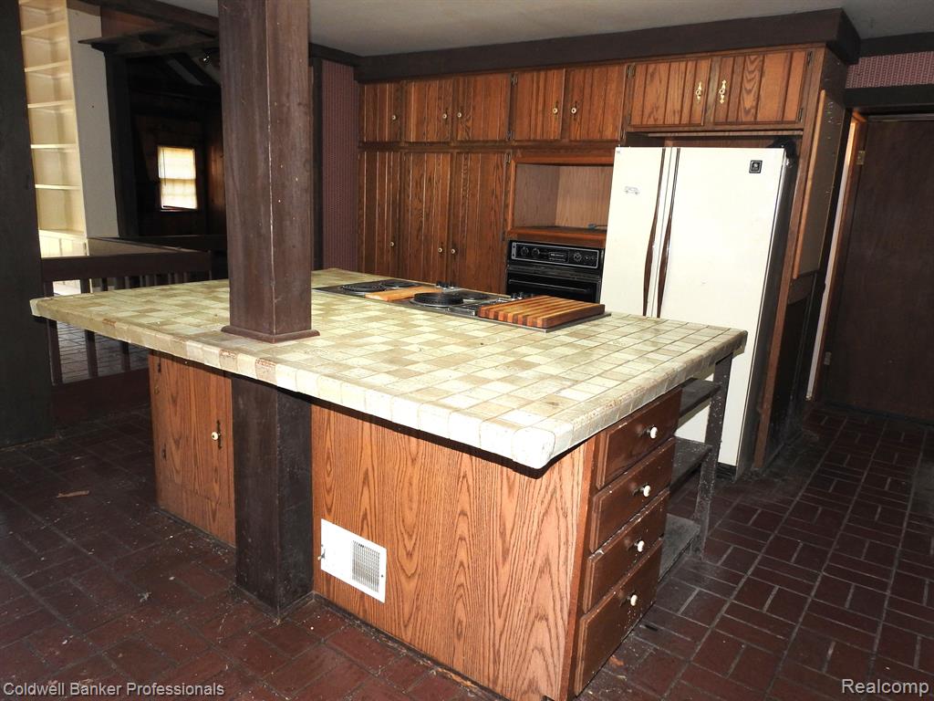 2143 East Newark Road Lapeer, MI 48446 - Photo 39 of 43