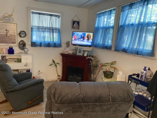 481 Mantoloking Road Brick, NJ 08723 - Photo 4 of 15 unnamed-6