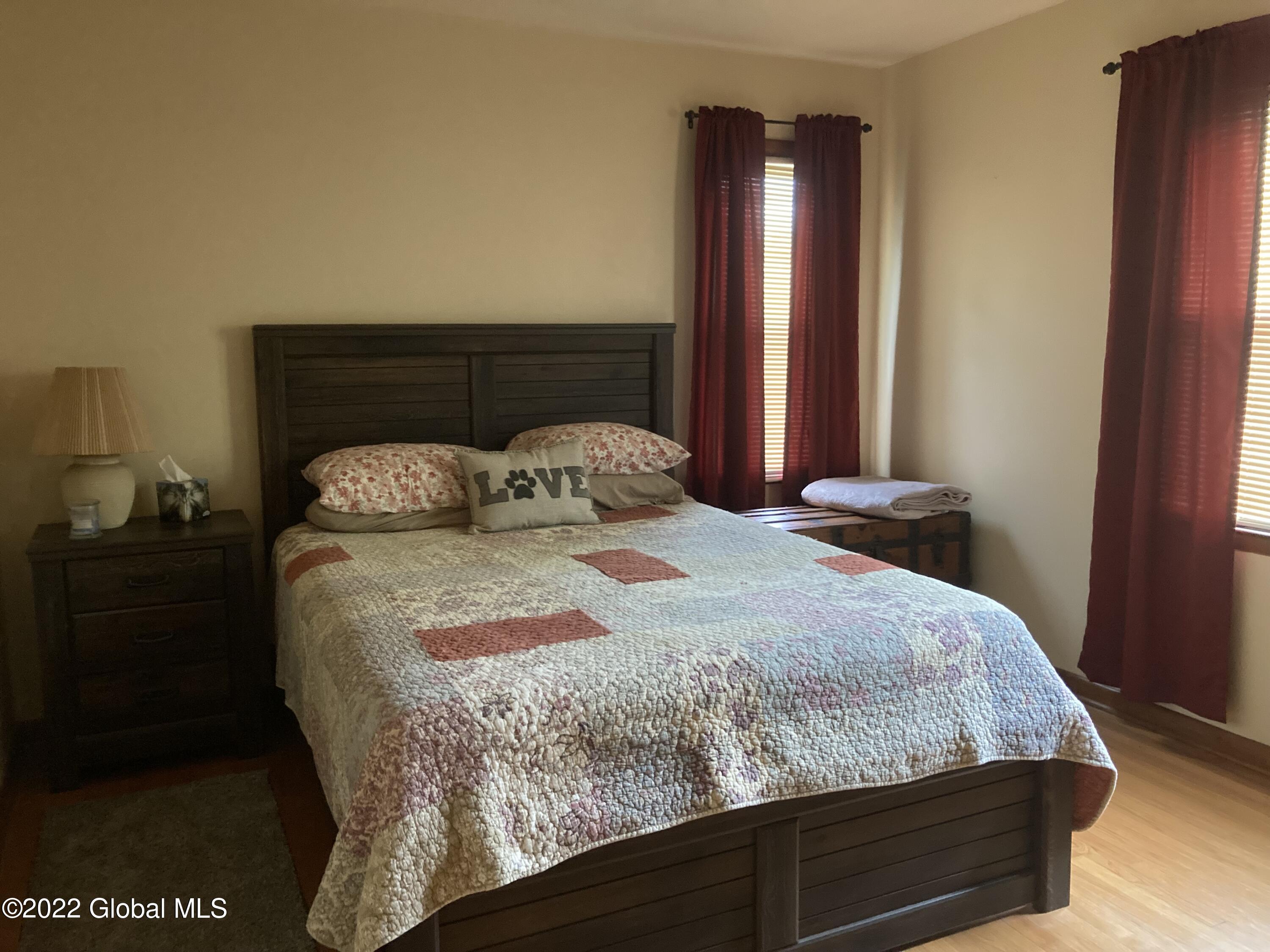 1635 Lenox Road Schenectady, NY 12308 - Photo 9 of 14 IMG_1408