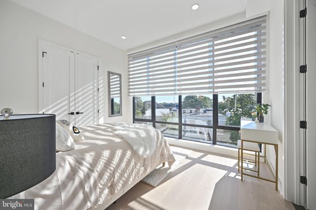 $659,500 | 517 Montana Avenue Northeast, Unit 4, Washington, DC 20017