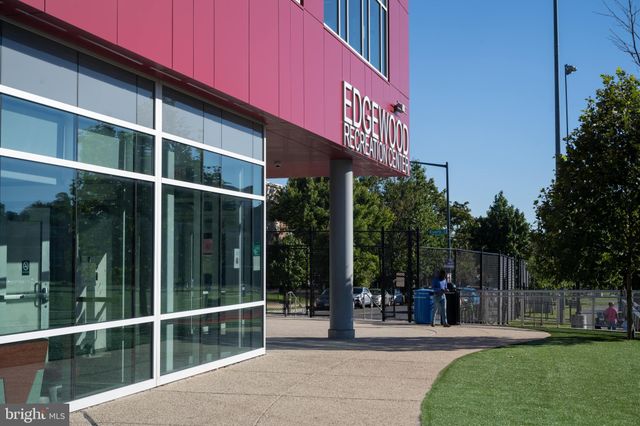 $659,500 | 517 Montana Avenue Northeast, Unit 4, Washington, DC 20017