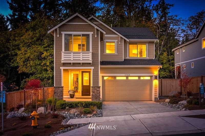 3784 Monterey Court Northeast Renton, WA 98056 - Photo 2 of 22 Gallery Image 2