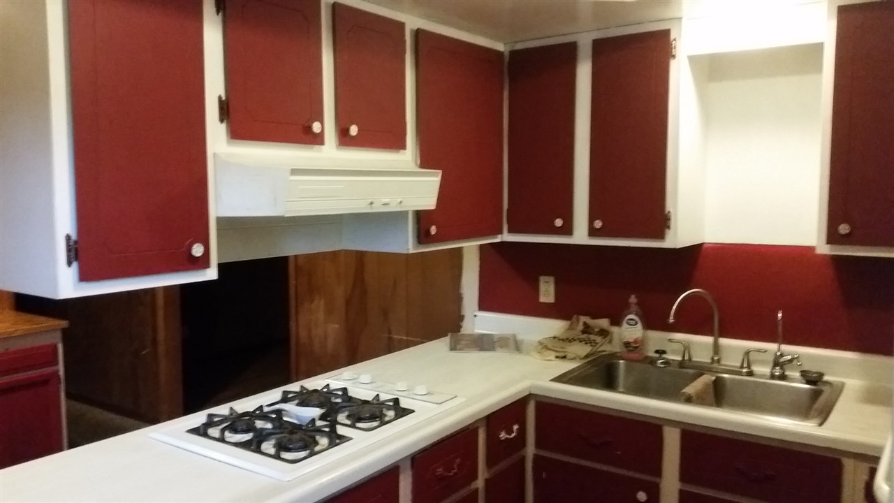 6652 East Division Road Mill Creek, IN 46365 - Photo 6 of 19 Gallery Image 6