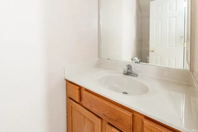 $1,800 | 5713 West Monarch Court, Bloomington, IN 47403