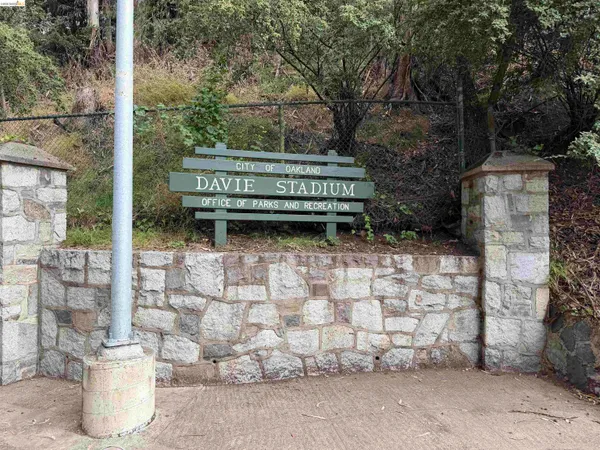 $499,000 | 195 Oak Road, Piedmont, CA 94610