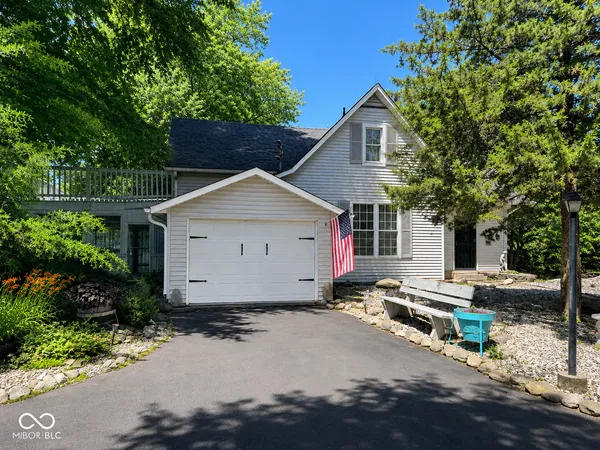 $637,500 | 10141 West 900 North, Thorntown, IN 46071