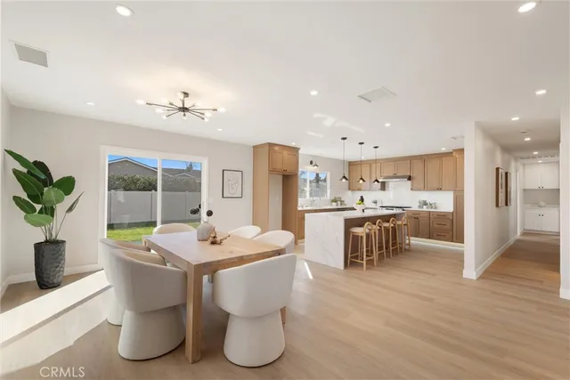 $1,200,000 | 534 East Hoover Avenue, Orange, CA 92867