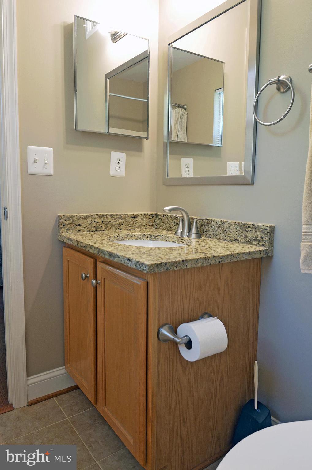 8112 Rugby Road Manassas, VA 20111 - Photo 28 of 38 Full, updated owner's BA vanity w/granite counter
