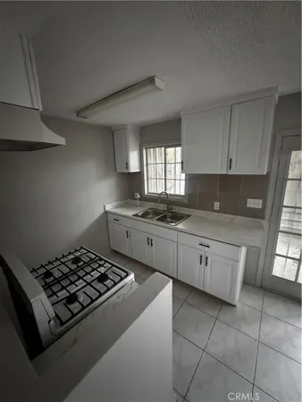 $3,000,000 | 1417 St Louis Avenue, Long Beach, CA 90804