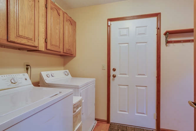 15651 Cold Spring Court Granger, IN 46530 - Photo 15 of 30 Gallery Image 15