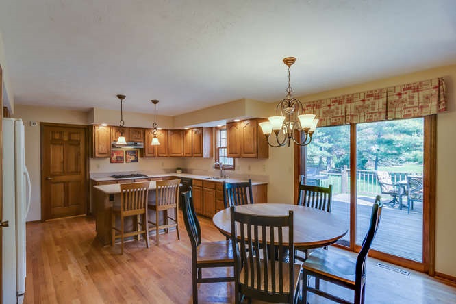 15651 Cold Spring Court Granger, IN 46530 - Photo 4 of 30 Gallery Image 4