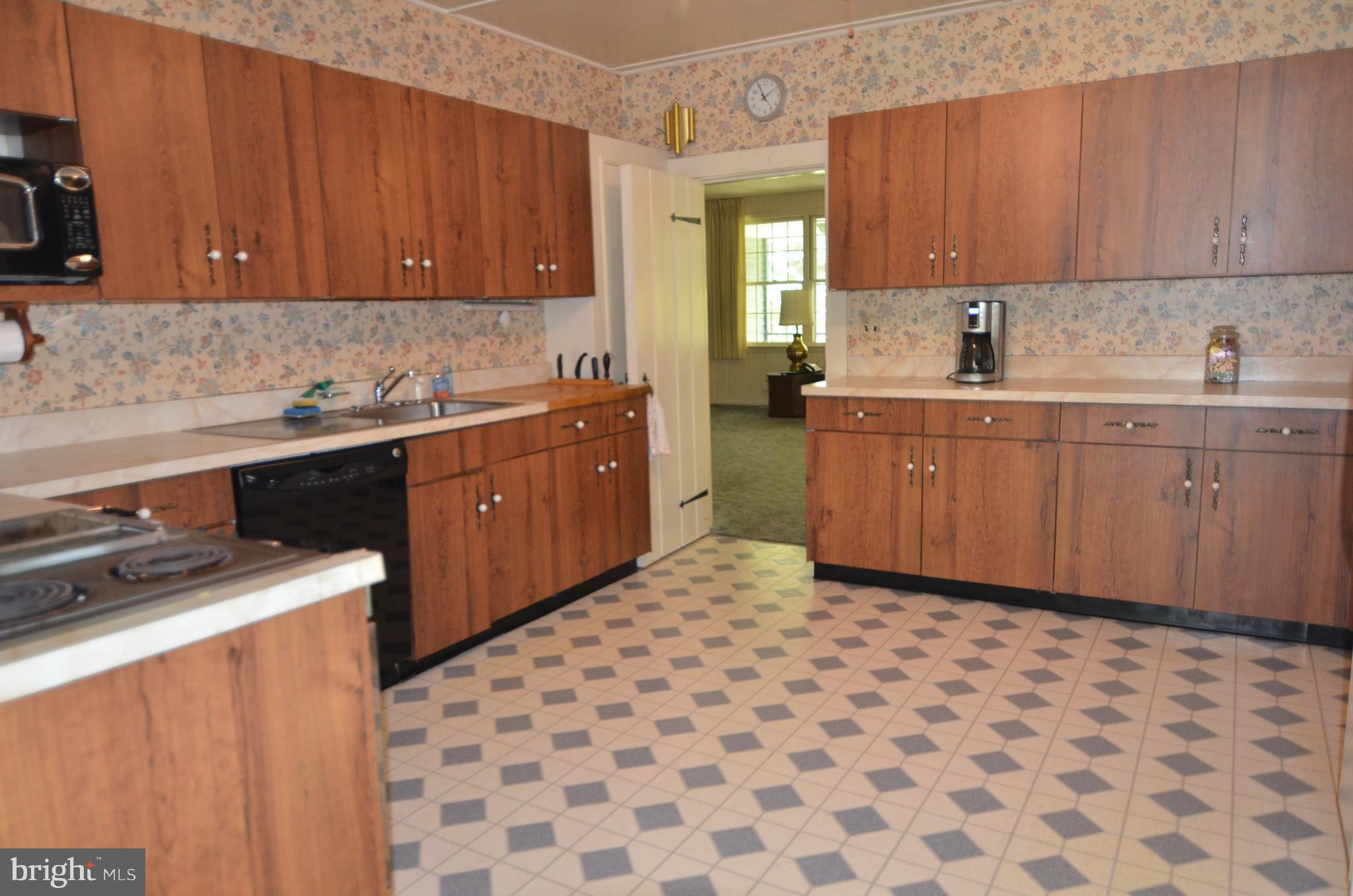 458 Garrison Forest Road Owings Mills, MD 21117 - Photo 11 of 22 Kitchen