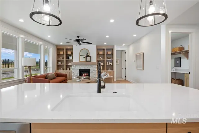 $964,900 | 7272 Potomac Drive, Boise, ID 83704