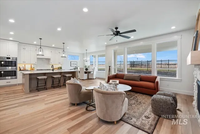 $964,900 | 7272 Potomac Drive, Boise, ID 83704