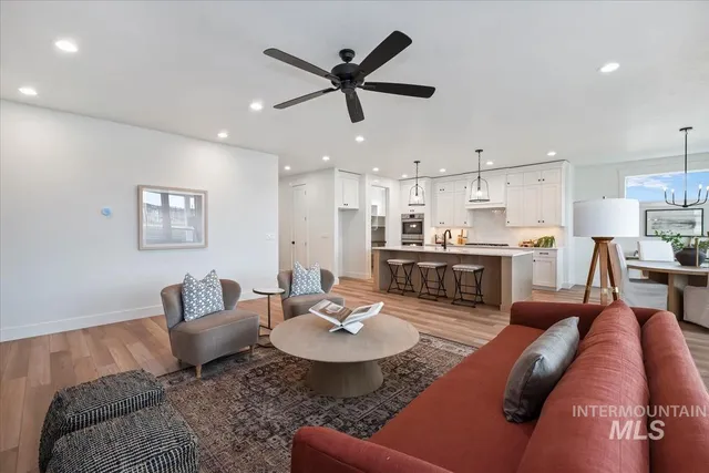 $964,900 | 7272 Potomac Drive, Boise, ID 83704