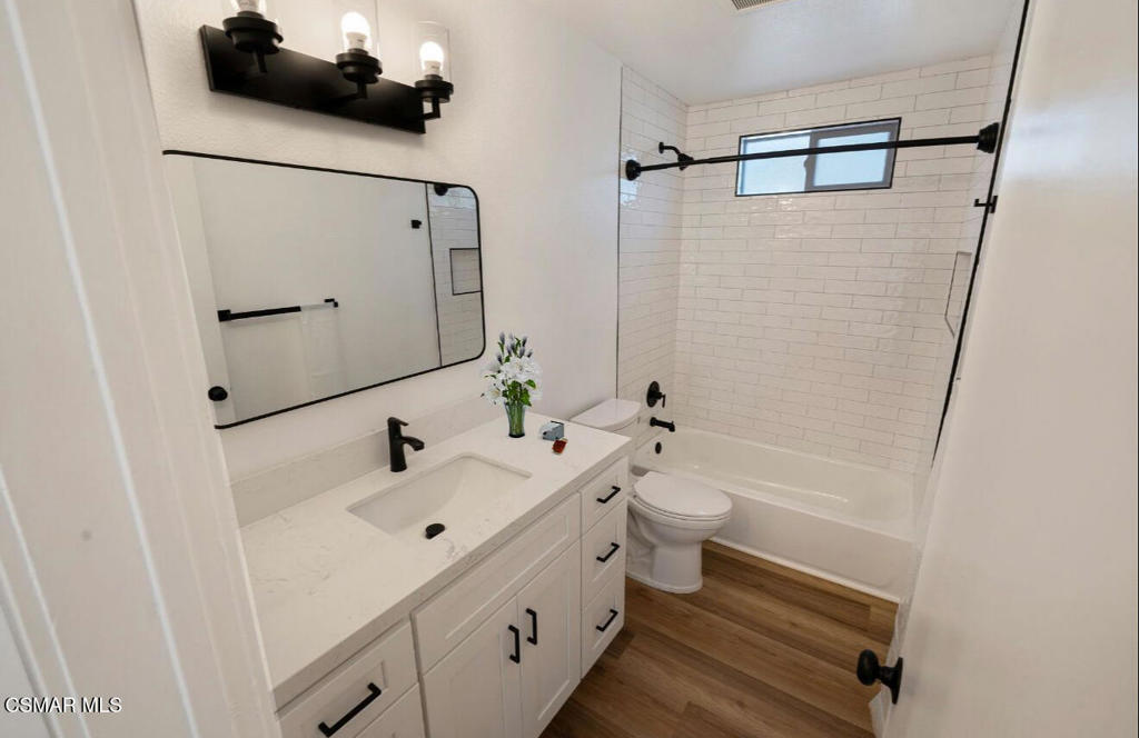 399 Erbes Road, Unit 3 Thousand Oaks, CA 91362 - Photo 12 of 17