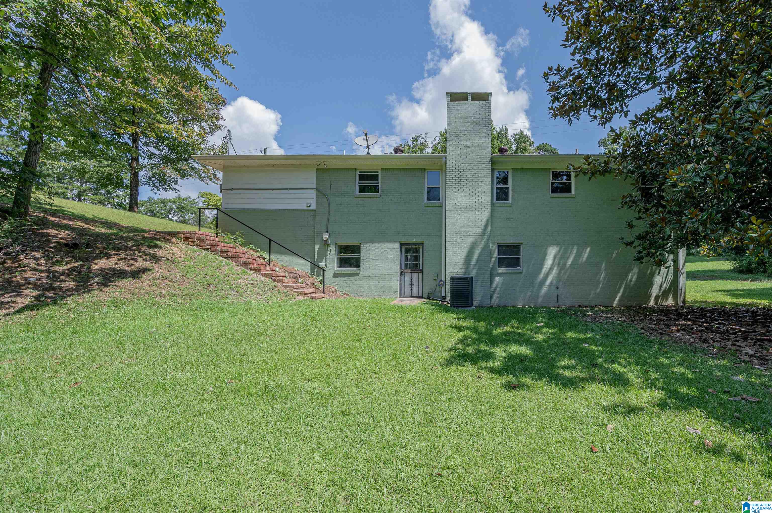 8898 Marsh Mountain Road Pinson, AL 35126 - Photo 23 of 28