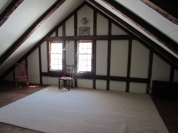 24 Still River Depot Road Harvard, MA 01451 - Photo 29 of 29 a living room with furniture