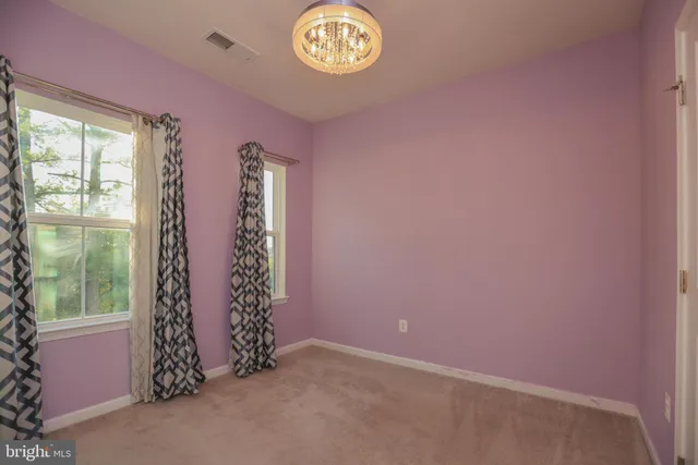 a view of entryway with window