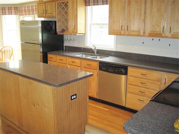 96 McClellan Road Sutton, MA 01590 - Photo 5 of 5