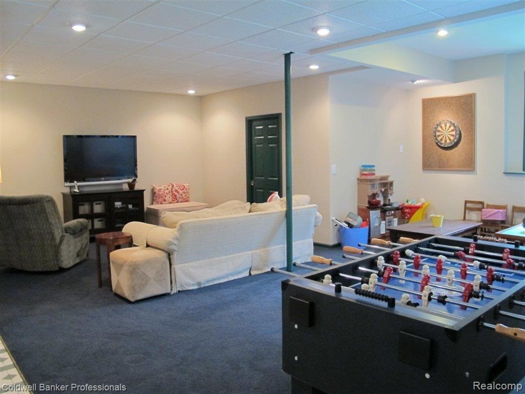 8958 Onandaga Road Clarkston, MI 48348 - Photo 17 of 22 Family Room in Finished LL