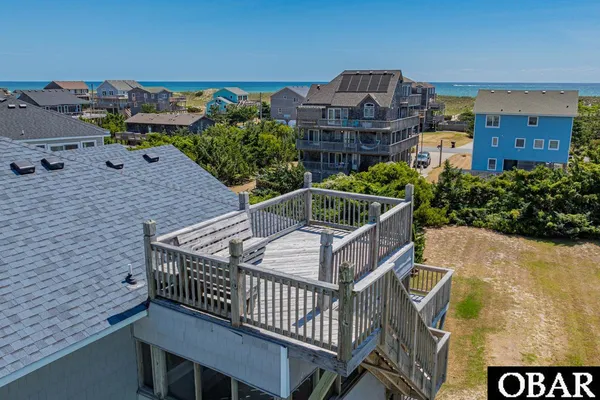 $879,900 | 25209 Sea Isle Shores Lane, Waves, NC 27982