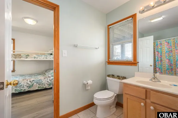 $879,900 | 25209 Sea Isle Shores Lane, Waves, NC 27982