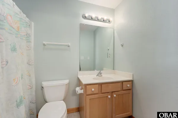 $879,900 | 25209 Sea Isle Shores Lane, Waves, NC 27982