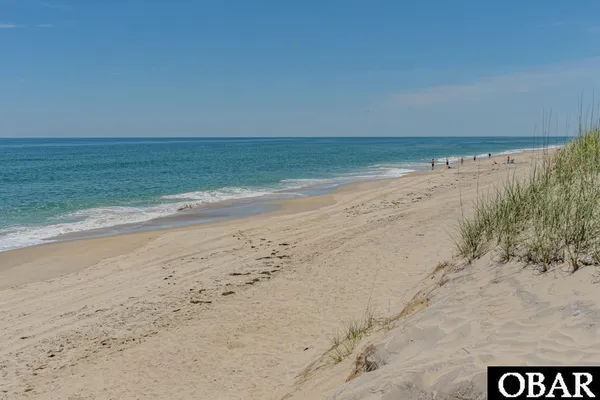 $879,900 | 25209 Sea Isle Shores Lane, Waves, NC 27982
