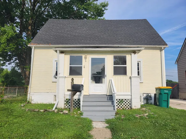 $188,000 | 2120 5th Street, Wyandotte, MI 48192