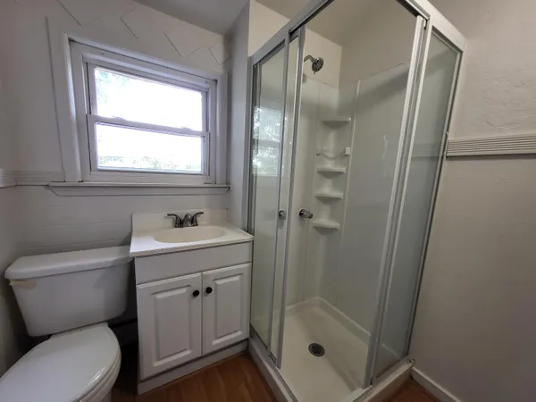 $188,000 | 2120 5th Street, Wyandotte, MI 48192