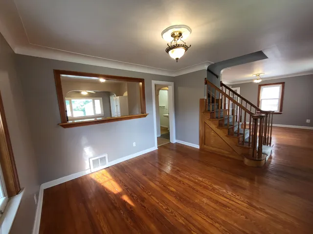 $188,000 | 2120 5th Street, Wyandotte, MI 48192