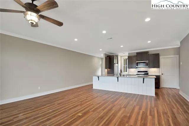 $565,000 | Crescent Lane, Unit 23C, Sugar Mountain, NC 28604