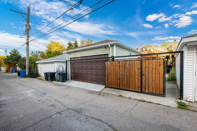 a view of a house with a garage