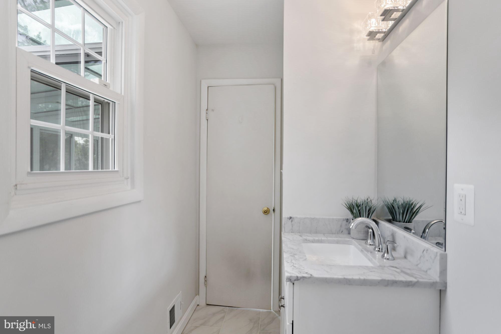 6511 Darwin Road Laurel, MD 20707 - Photo 14 of 28