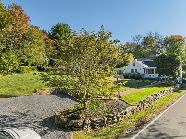 $849,000 | 563 Spring Street, Marshfield, MA 02050