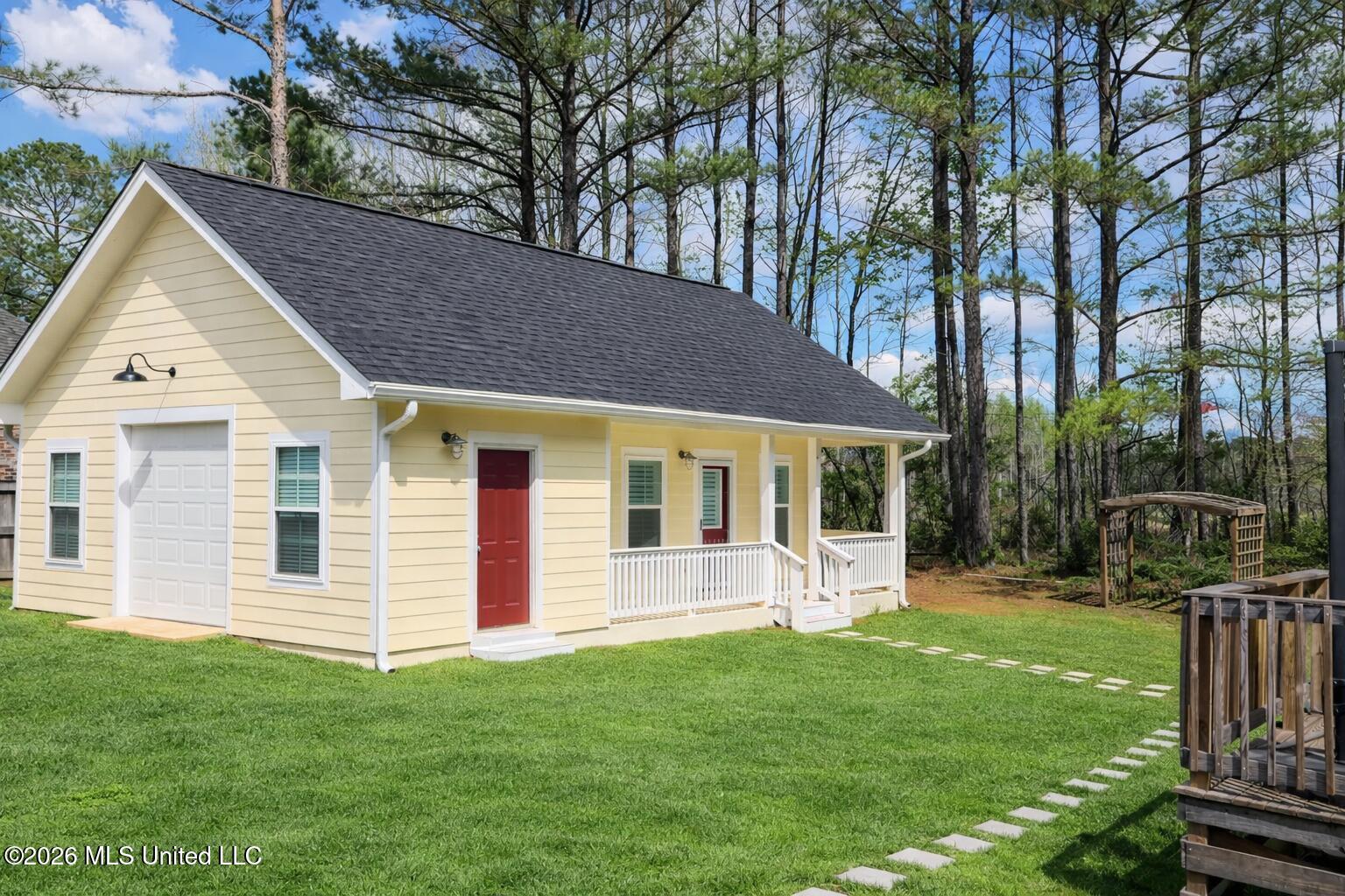171 Latigo Loop Sumrall, MS 39482 - Photo 4 of 46 In-law suite