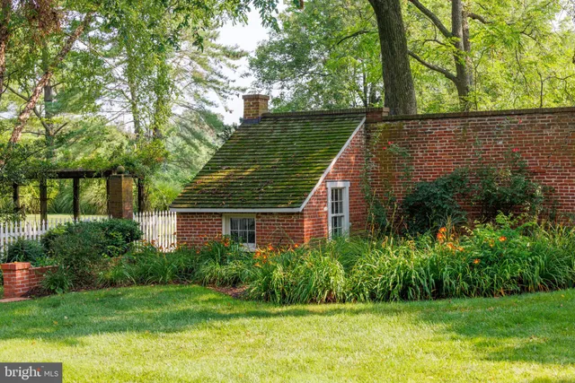 $8,750,000 | 27295 Southside Island Creek Road, Trappe, MD 21673