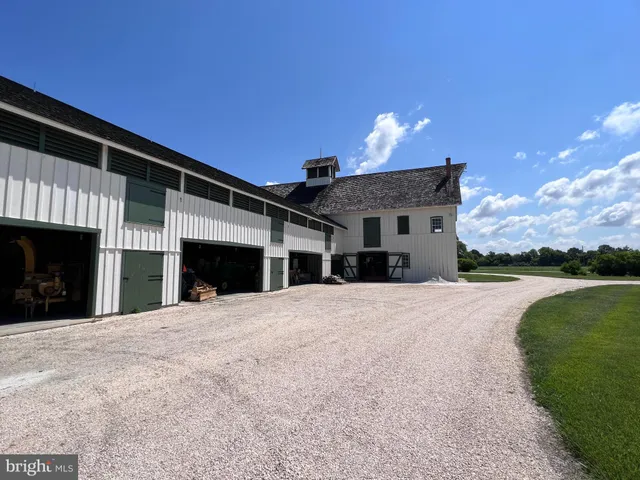 $8,750,000 | 27295 Southside Island Creek Road, Trappe, MD 21673