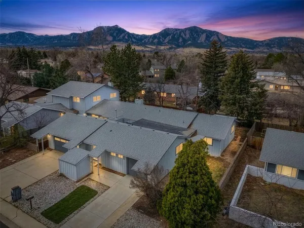 $700,000 | 979 Roxwood Lane, Boulder, CO 80303
