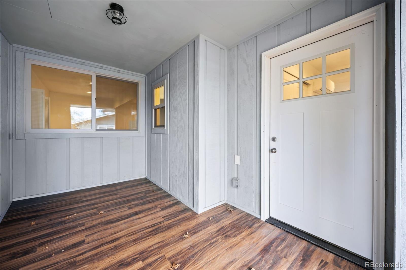 979 Roxwood Lane Boulder, CO 80303 - Photo 3 of 35