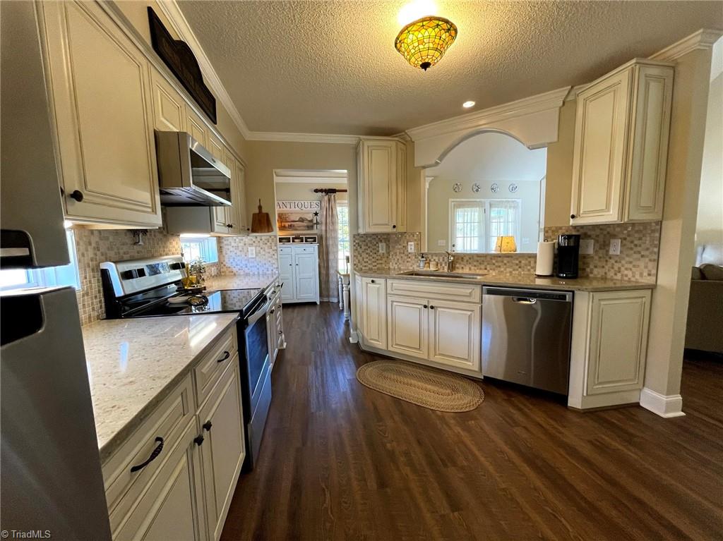 871 Ridge View Terrace Rural Hall, NC 27045 - Photo 17 of 49